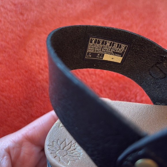 Black Sketchers Luxe Foam Open Sandals Size 6 - Picture 7 of 9